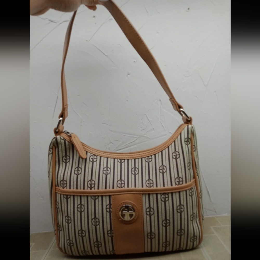 Giani Bernini shoulder bag
